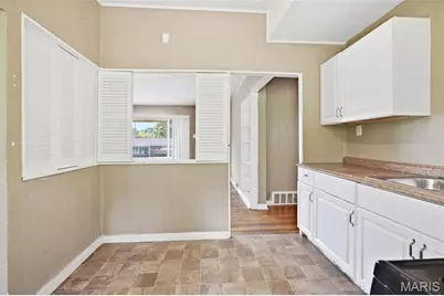 9808 Cambria Drive, Saint Louis, MO 63136 - Photo 13