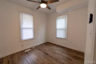 5465 Wilborn Dr, Jennings, MO 63136 - Photo 11