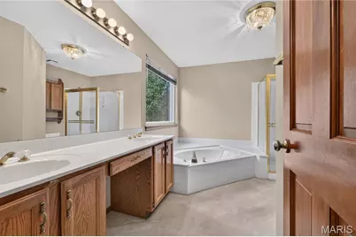 4016 Hartwick Court, Florissant, MO 63034 - Photo 33