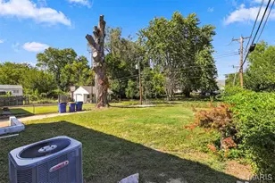 9517 Muriel Ave, Unincorporated, MO 63114 - Photo 21
