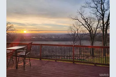 349 Greycliff Bluff Drive, Saint Louis, MO 63129 - Photo 3