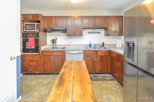 4044 Avery Ln, Saint Louis, MO 63044 - Photo 15