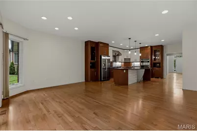 8333 Kingsbury Boulevard, Clayton, MO 63105 - Photo 11