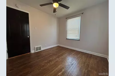 6325 Everett Drive, Saint Louis, MO 63134 - Photo 7