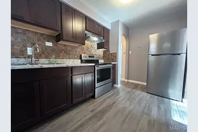 6325 Everett Drive, Saint Louis, MO 63134 - Photo 5