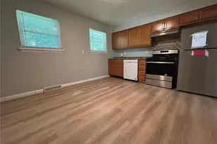 6023 Shillington Dr, Saint Louis, MO 63134 - Photo 3