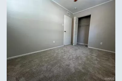 129 Wiegel Drive, Saint Louis, MO 63135 - Photo 5