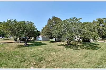 1503 Riverview Drive, Elsberry, MO 63343 - Photo 5