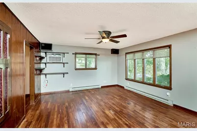 1503 Riverview Drive, Elsberry, MO 63343 - Photo 9