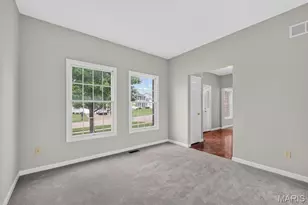 2340 Quaint Cottage Dr, O'Fallon, MO 63368 - Photo 9