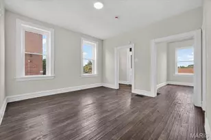 5216 Morgan Ford Rd, Saint Louis, MO 63116 - Photo 11
