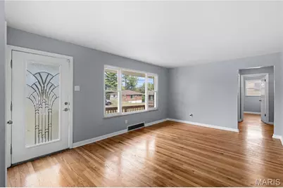 7304 Esterbrook Drive, Saint Louis, MO 63136 - Photo 3