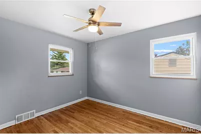 7304 Esterbrook Drive, Saint Louis, MO 63136 - Photo 9