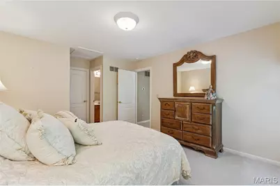 15903 Picardy Meadow Court, Saint Louis, MO 63017 - Photo 31