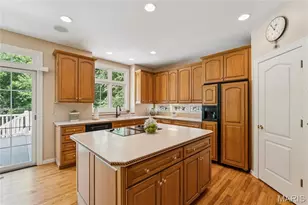 15903 Picardy Meadow Ct, Saint Louis, MO 63017 - Photo 19