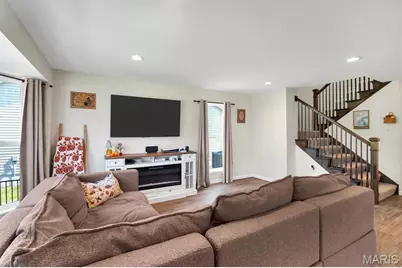 915 Walnut Point Drive, Imperial, MO 63052 - Photo 3