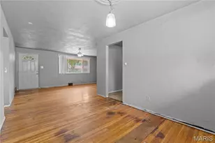1805 Claudine Dr, Saint Louis, MO 63138 - Photo 11
