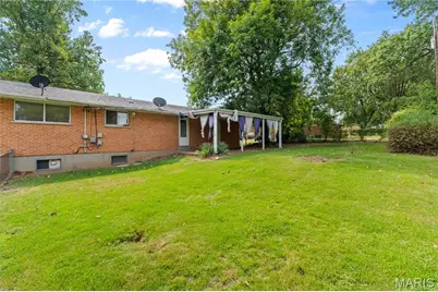 1805 Claudine Drive, Saint Louis, MO 63138 - Photo 37