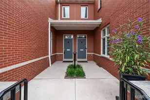 8 W Pine Ct, Saint Louis, MO 63108 - Photo 3