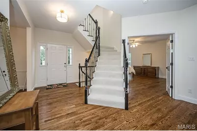 12010 Manhattan Place, Des Peres, MO 63131 - Photo 5