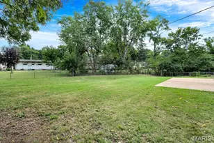 855 Northmoor Dr, Florissant, MO 63033 - Photo 31