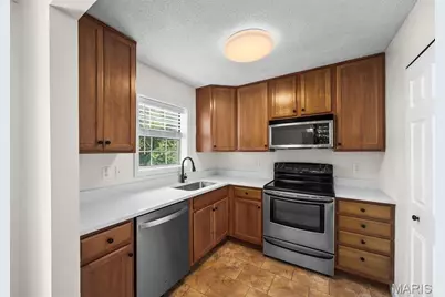 1614 Thrush Terrace, Saint Louis, MO 63144 - Photo 5
