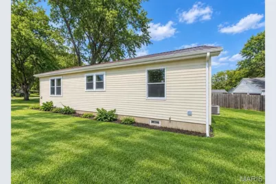 310 Krei Boulevard, Farmington, MO 63640 - Photo 9