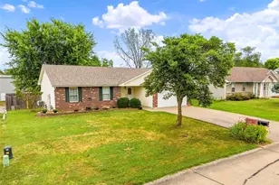 1005 Southway Dr, Bowling Green, MO 63334 - Photo 5