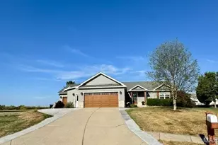 72 Matt Joyce Ct, Warrenton, MO 63383 - Photo 1