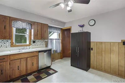 704 W 9th Street, Washington, MO 63090 - Photo 7