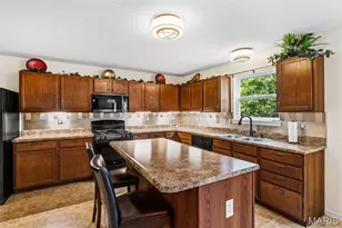 11277 Tea Olive Dr, Bridgeton, MO 63044 - Photo 17
