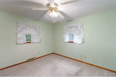 206 Valley Drive, Washington, MO 63090 - Photo 17