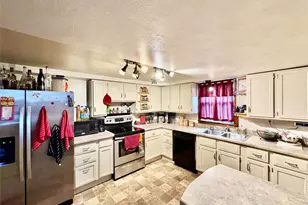318 1st St, Monroe City, MO 63456 - Photo 7