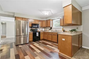 2908 Westminister Dr, Saint Charles, MO 63301 - Photo 11