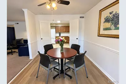 15631 Hedgeford Court #9, Chesterfield, MO 63017 - Photo 9