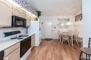 3940 Grand National Dr, Florissant, MO 63034 - Photo 7