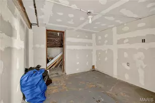 5518 Emerson Ave, Saint Louis, MO 63120 - Photo 15