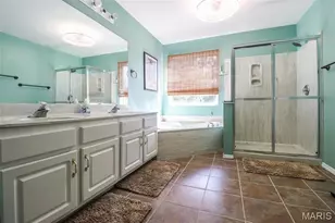 2420 Boardwalk Pl, Saint Louis, MO 63129 - Photo 15