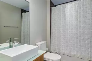 9 N Euclid Ave, Saint Louis, MO 63108 - Photo 17