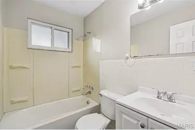 1260 Bobolink Drive, Florissant, MO 63031 - Photo 11