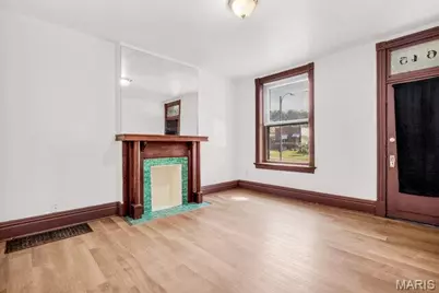 3645 Alberta Street, Saint Louis, MO 63116 - Photo 7