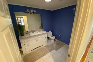 3037 Westham Dr, Town and Country, MO 63131 - Photo 15