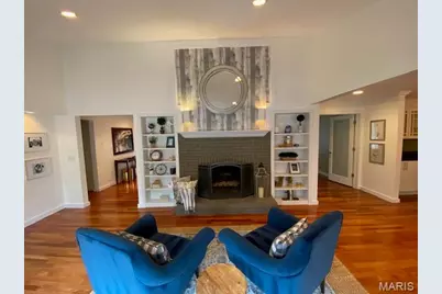 3037 Westham Drive, Town and Country, MO 63131 - Photo 7