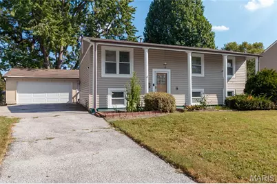 2580 Morningside Drive, Florissant, MO 63031 - Photo 3