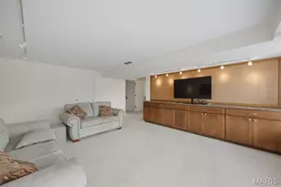 313 Holloway Ridge Ct, Ballwin, MO 63011 - Photo 25