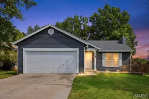 6 Queensboro Dr, O'Fallon, MO 63376 - Photo 1