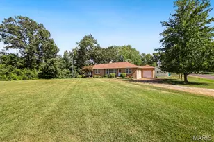 996 W Springfield Rd, Sullivan, MO 63080 - Photo 1