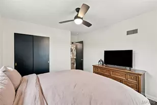 5562 Lindenwood Ave, Saint Louis, MO 63109 - Photo 15