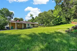 2458 Barrett Station Rd, Ballwin, MO 63021 - Photo 11
