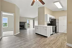 2415 Sandalwood Creek Ct, Wildwood, MO 63038 - Photo 11